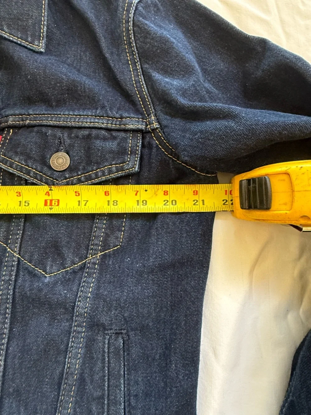 Classic Levi's Dark Indigo Denim Trucker Jacket Size S (Men’s) New Without Tags - Picture 4 of 12